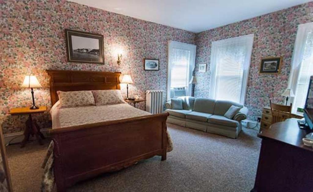 Carriage House Inn Fredericton Pokoj fotografie